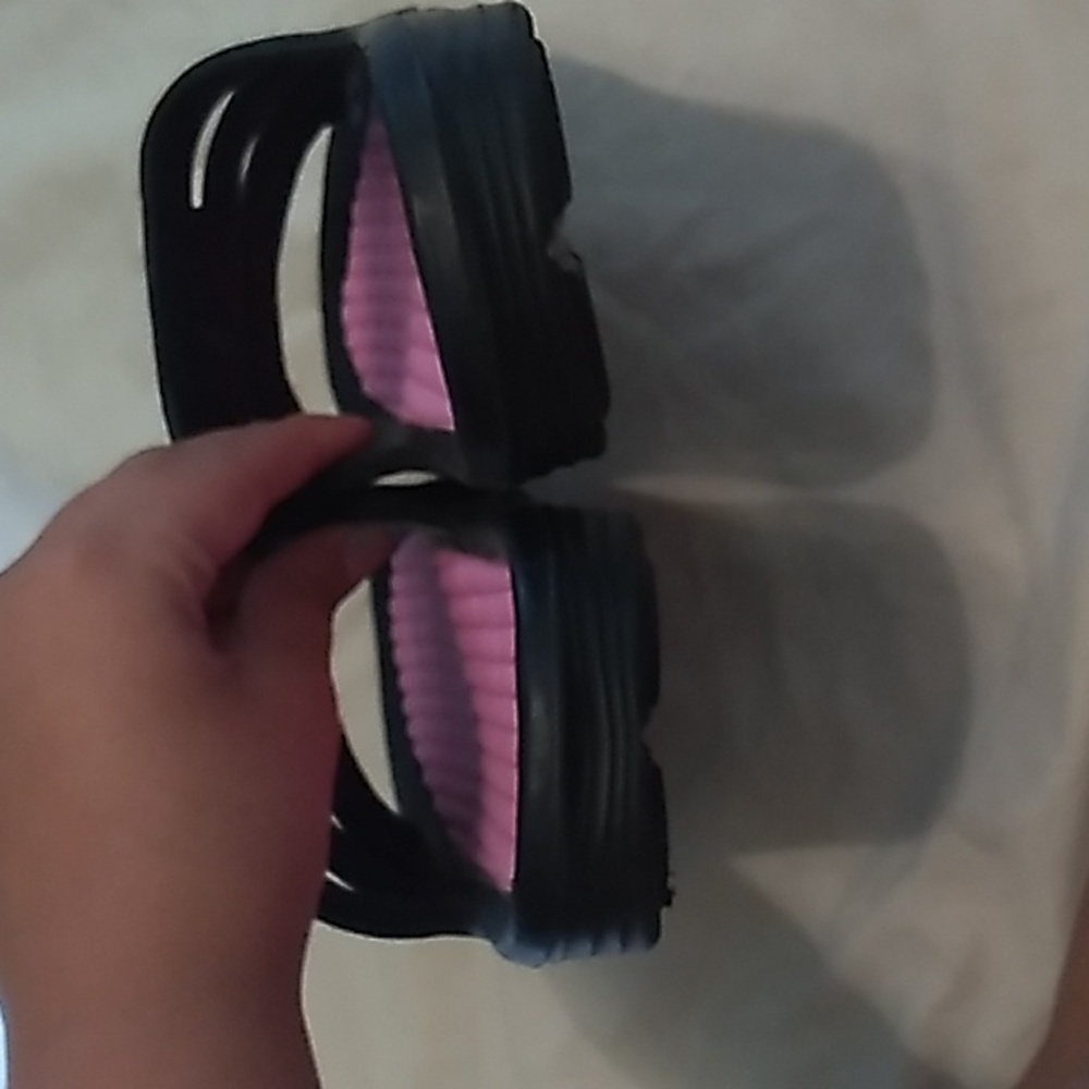 β€οΈππ©΄Women's ACU massaging shoes size 40β€οΈππ©΄ - Picture 7 of 8